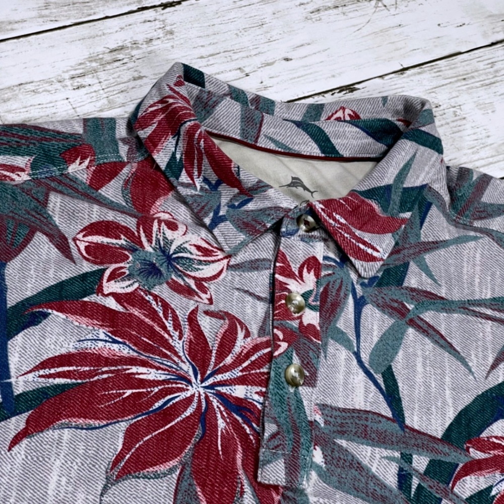Tommy Bahama Polo Shirt Men's Medium Floral Hibiscus Print Gray